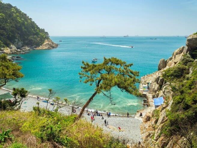 La plage d'Eurwangni en Corée du Sud